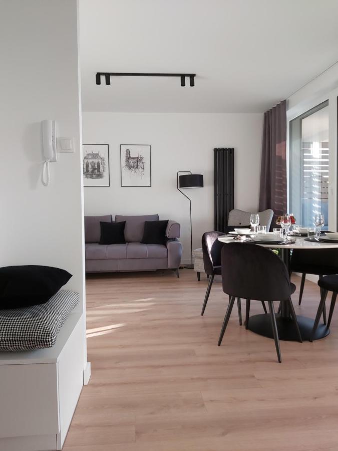Apartament 150 Zaspa Vvita Z Prywatnym Ogrodem I Tarasem غدانسك المظهر الخارجي الصورة